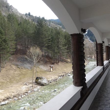 Horlog Castle Trigrad Exterior foto