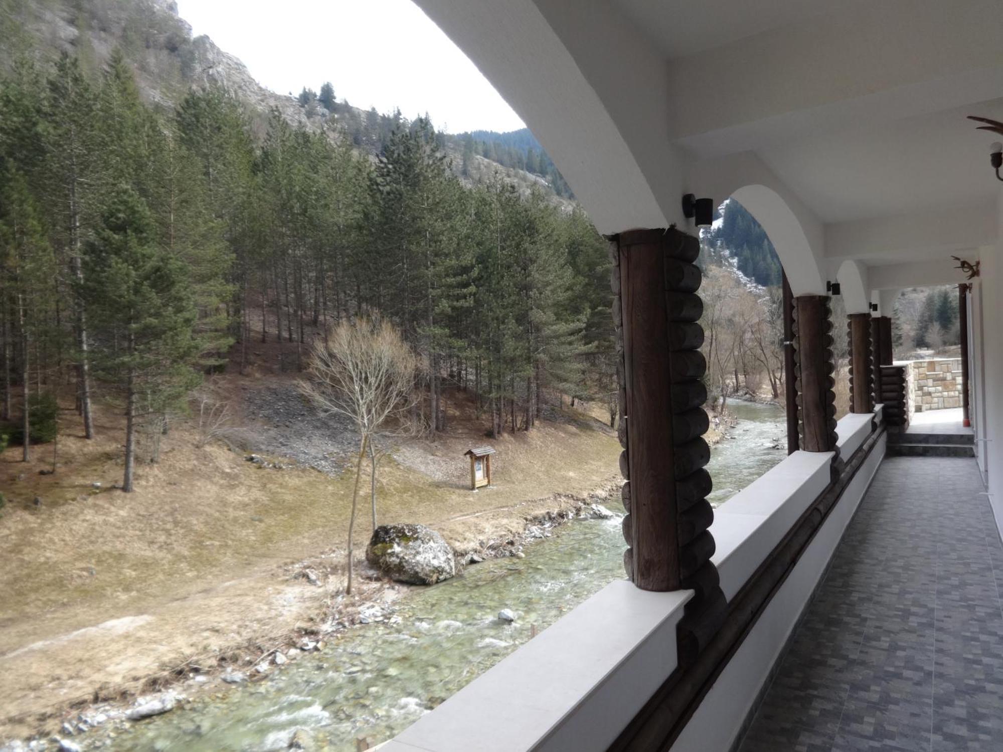 Horlog Castle Trigrad Exterior foto